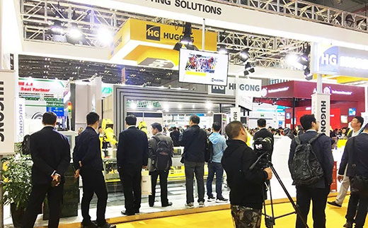 上海东方传媒第一财经拍摄dafa888手机版意大利CEA展位 上海东方传媒第一财经拍摄dafa888手机版意大利CEA展位